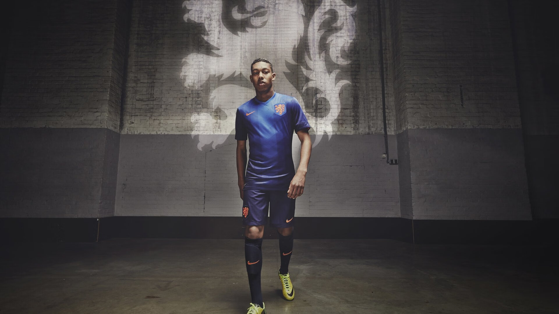 _野外生存赛：在荒野中挑战极限运动腕力_，户外运动野外生存